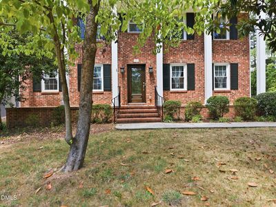 5101 Sandlewood Dr