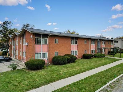 19199 Lahser Rd APT 1