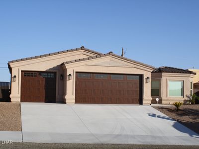 3266 Newport Dr