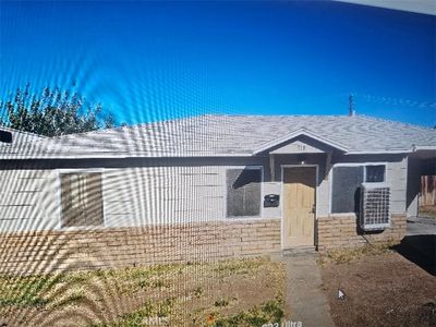 518 N Eucalyptus Ave