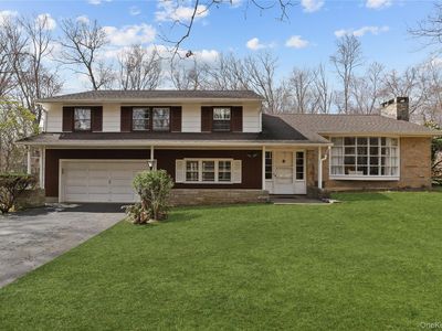 15 Laurel Road