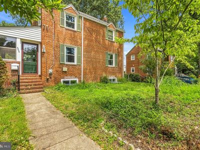4806 Cherokee St