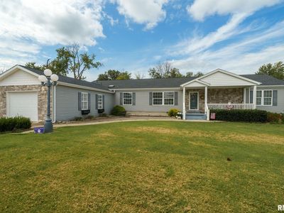 Property at 1217 S Holland St, Harrisburg, IL
