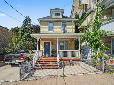 616 Seybert St