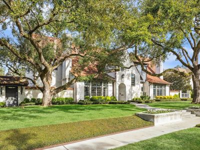 2520 Del Monte Dr
