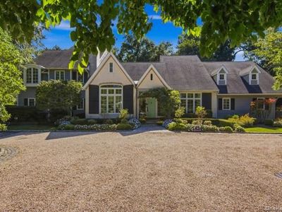 2 Meadow Sea Lane