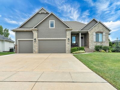 1619 N Lakeside Dr