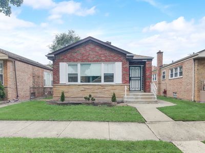 10736 S King Dr