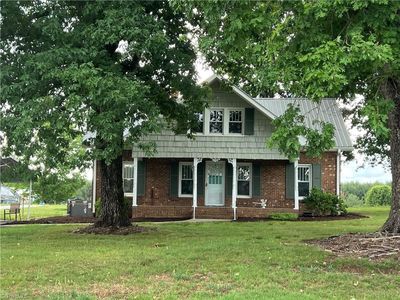 3798 Clingman Rd