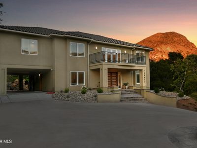 29677 Mulholland Hwy