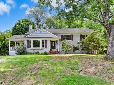 33 Carol Rd