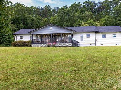 20 Annie Dr