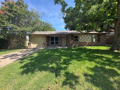 2817 Sequoia Ln