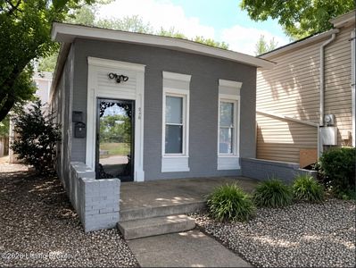 916 Shelby Pkwy