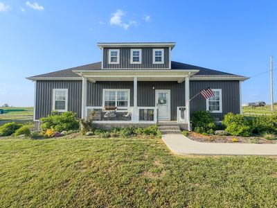 1828 Old Highway 52