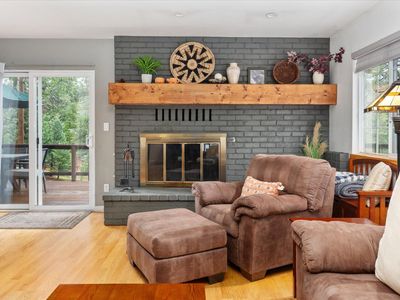 588 Blue Lake Springs Dr