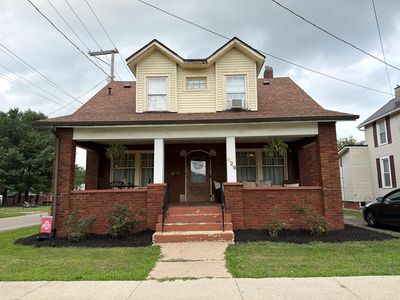 626 W Mary St