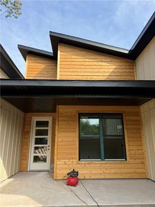 63 Taransay Cir
