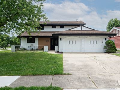 214 Cambridge Ln