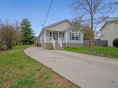 Property at 604 Hugh Duffy Cv, La Vergne, TN