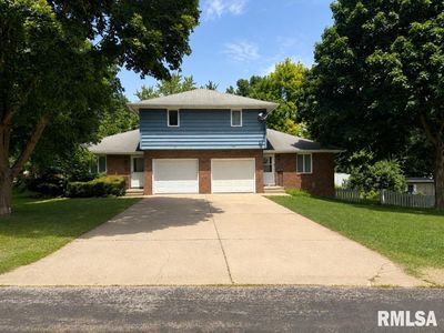 Property at 301 E Pearson St, Eureka, IL