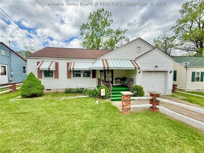 Property at 1013 Village Dr, South Charleston, WV