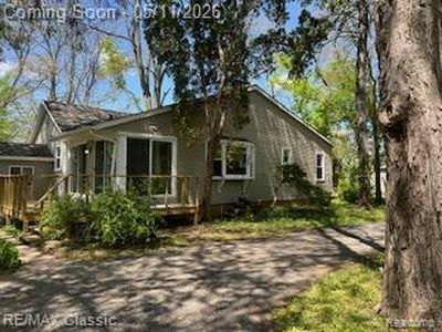 Property at 2534 Edgemere Ave, Commerce Township, MI