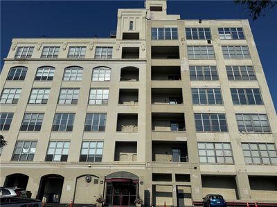 5850 Centre Ave APT 411