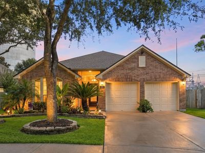 3101 Rock Brook Falls Ln