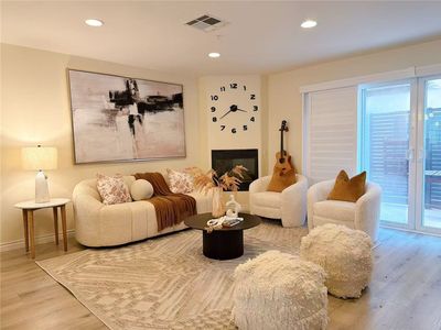 1133 S Hoover St APT 314