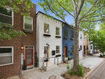 445 Ridge St NW