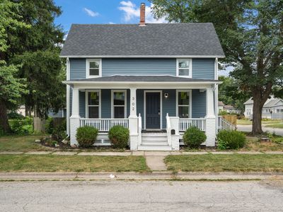 302 G St