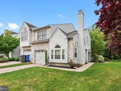 308 Lake Side Dr