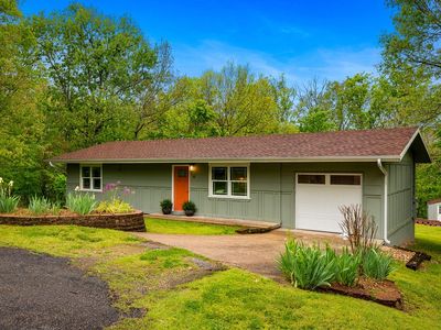 15 Rochdale Dr