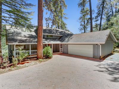 20791 Woodbury Dr