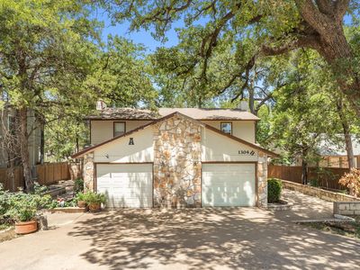 Property at 1304 Cool Shadow Dr, Del Valle, TX