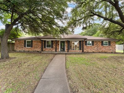 426 Brook Hollow Cir