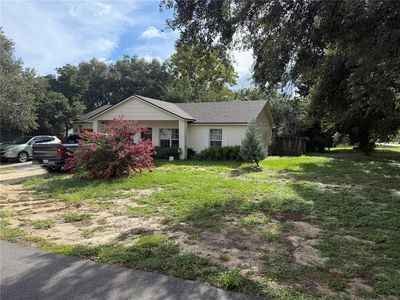 Property at 10 BERRY DRIVE, Mascotte, FL