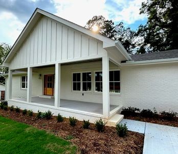 128 Poinsettia Dr