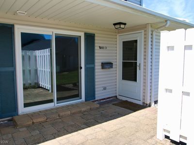 8003 Carriage Cir APT D