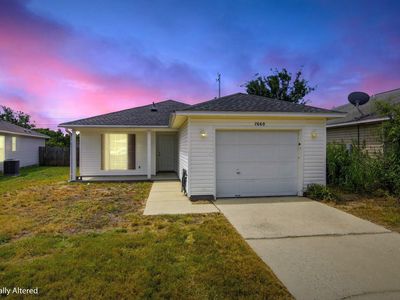 Property at 7660 Chablis Cir, Navarre, FL