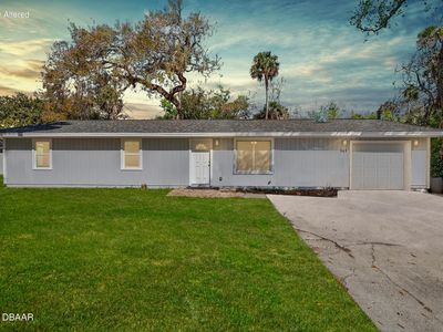 365 Hand Ave