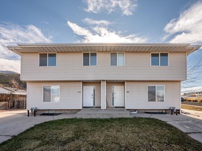 289 & 293 W. Mountain View