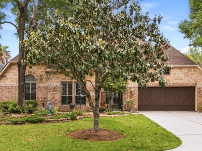 99 N Mews Wood Ct
