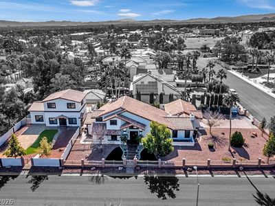 2200 S Pioneer Way