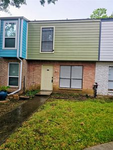 2425 Miramar Ct #2425