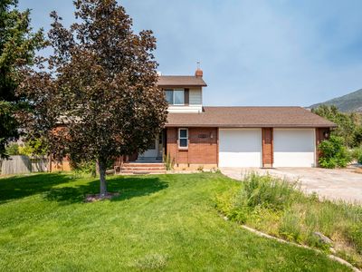 1195 Wildflower Ln