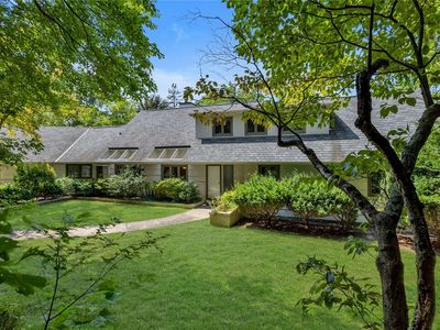 34 Stony Hollow Road