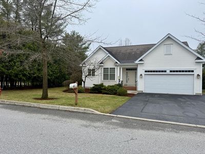 15 Upswept Lane