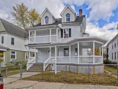 65 Montrose St